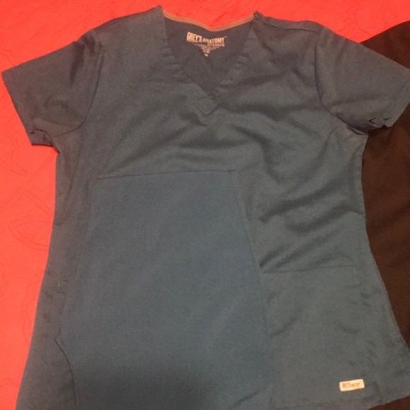 Greys anatomy scrubs - Picture 2 of 3